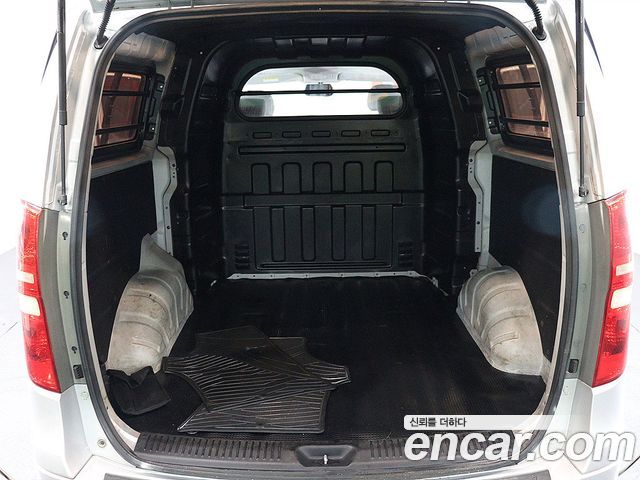 Hyundai Starex 2010 — photo 6