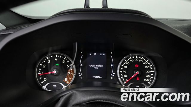 Jeep Renegade 2021 — photo 11