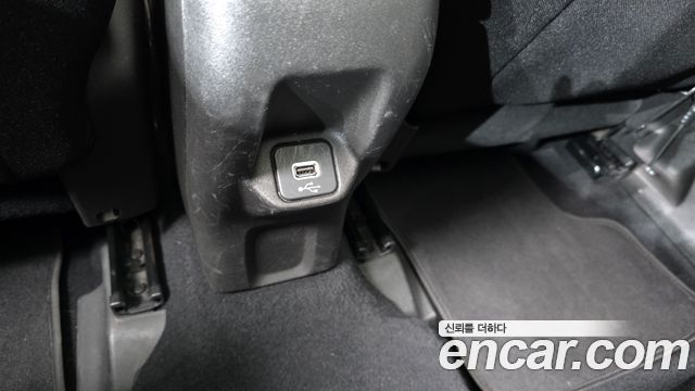 Jeep Renegade 2021 — photo 27