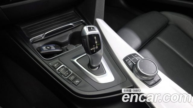BMW Gran Turismo 2021 — photo 9