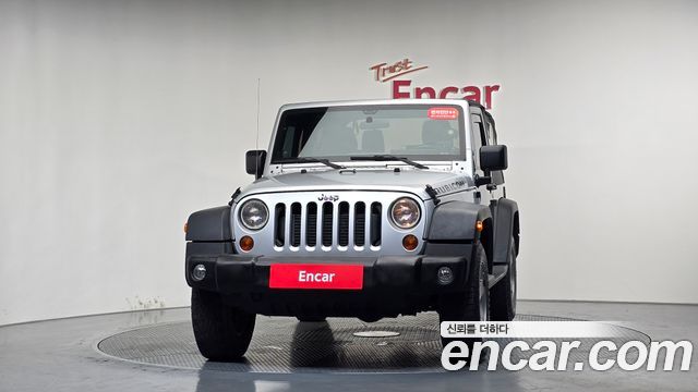 Jeep Wrangler 2011 — photo 3