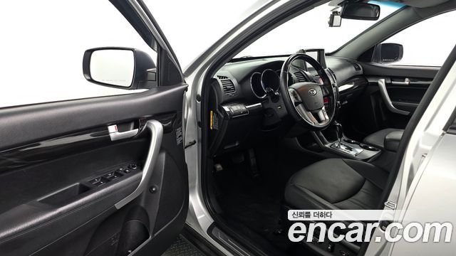 Kia Sorento 2012 — photo 10