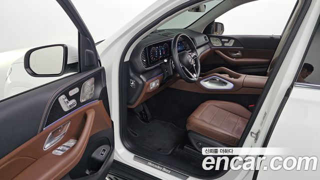 Mercedes-Benz GLE-Class 2024 — photo 10