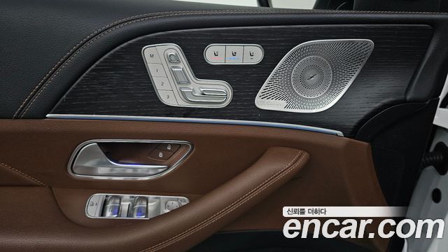 Mercedes-Benz GLE-Class 2024 — photo 18