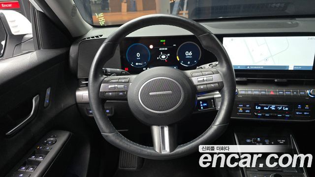 Hyundai Kona 2023 — photo 13