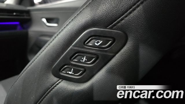 Hyundai Kona 2023 — photo 18