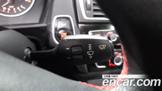 BMW 1-Series 2017 — photo 24