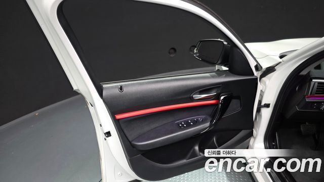 BMW 1-Series 2017 — photo 14