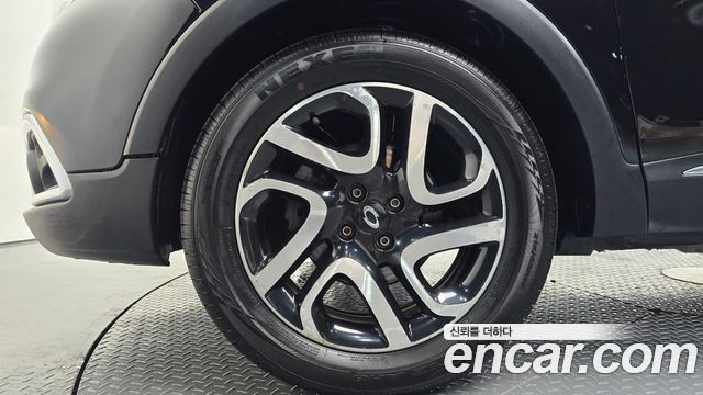 Renault Korea QM3 2015 — photo 5