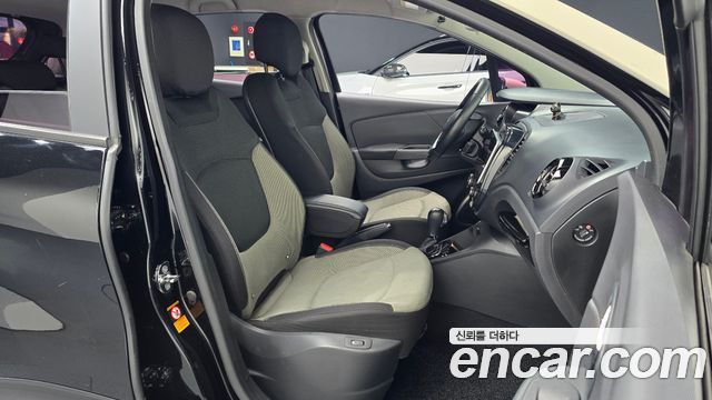 Renault Korea QM3 2015 — photo 13