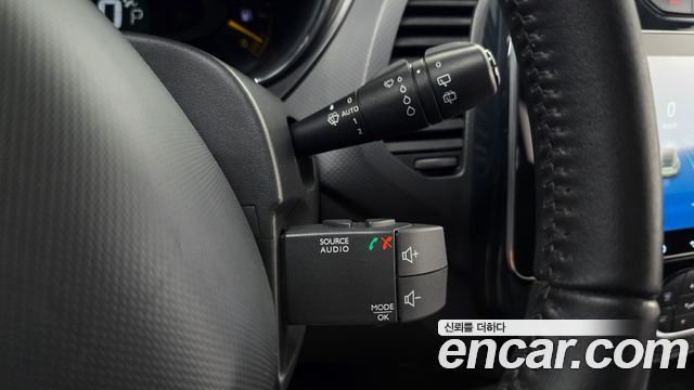 Renault Korea QM3 2015 — photo 26