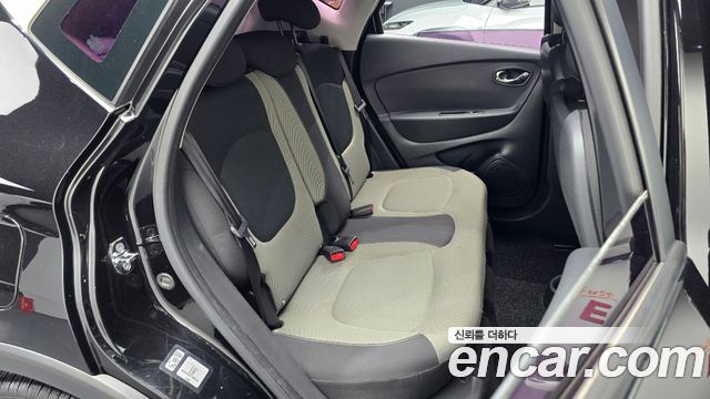 Renault Korea QM3 2015 — photo 16