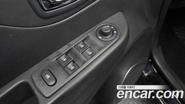 Renault Korea QM3 2015 — photo 27