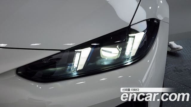 BMW 4-Series 2025 — photo 8
