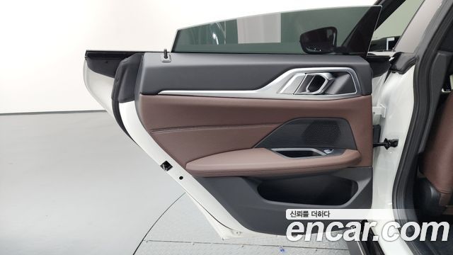 BMW 4-Series 2025 — photo 15