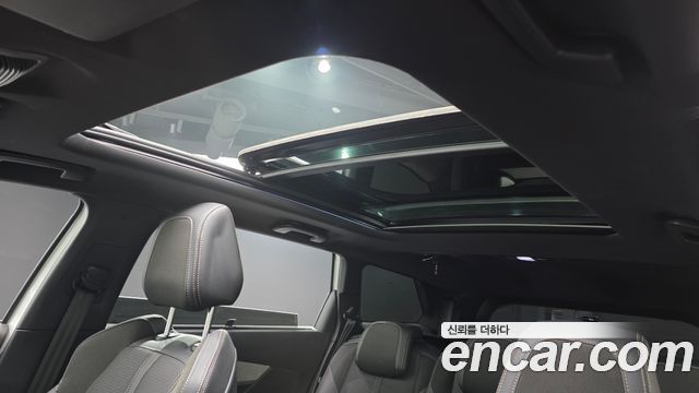 Peugeot 5008 2022 — photo 18