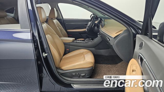 Hyundai Sonata 2020 — photo 11