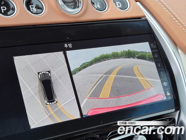 Aston Martin DBX 2022 — photo 18