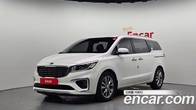 Kia Canival 2019 — photo 1