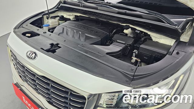 Kia Canival 2019 — photo 6