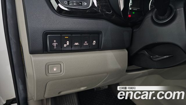 Kia Canival 2019 — photo 22