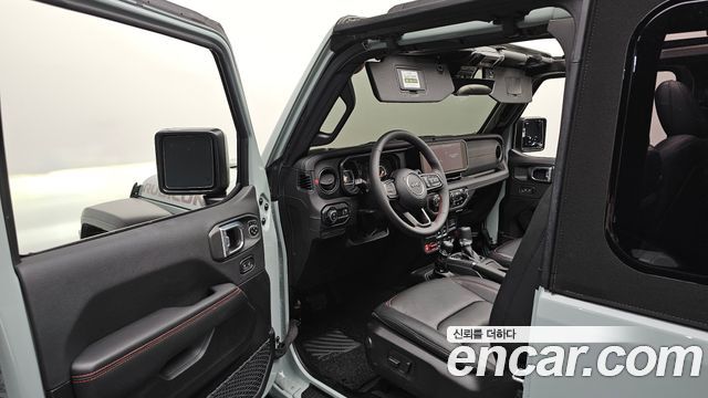 Jeep Wrangler 2024 — photo 13