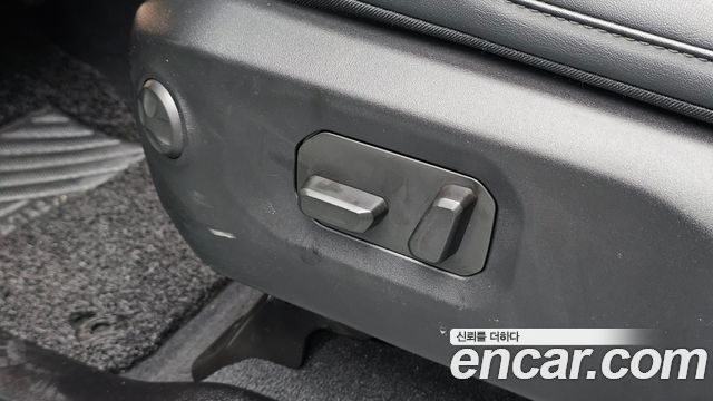 Jeep Wrangler 2024 — photo 28