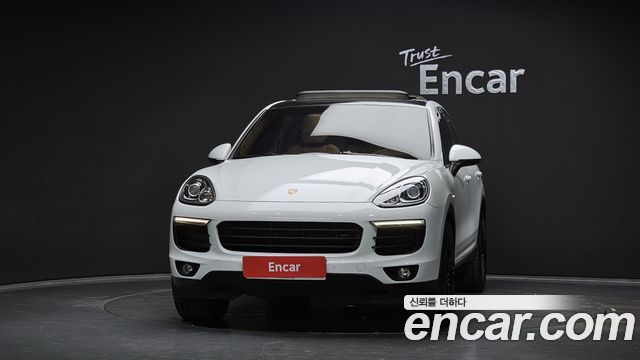 Porsche Cayenne 2016 — photo 3