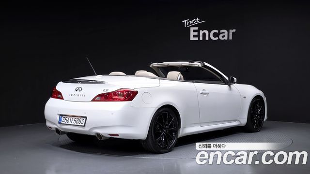 Infiniti G 2009 — photo 2