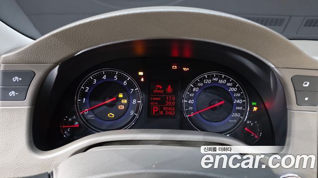 Infiniti G 2009 — photo 8