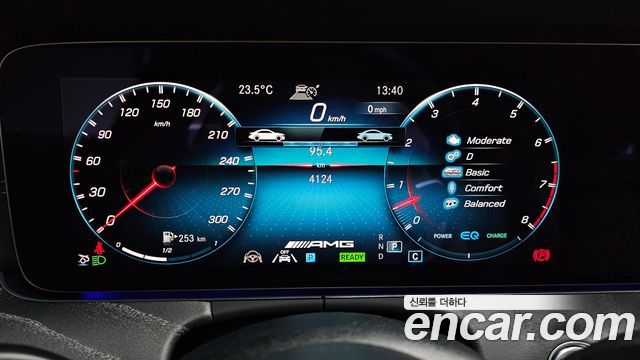 Mercedes-Benz AMG GT 2023 — photo 8