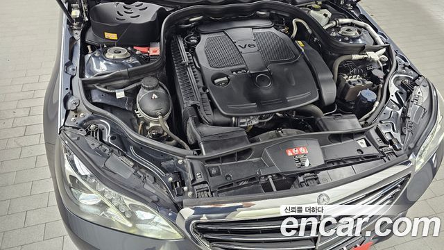 Mercedes-Benz E-Class 2016 — photo 6