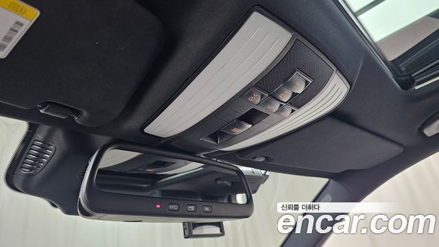 Mercedes-Benz E-Class 2016 — photo 17