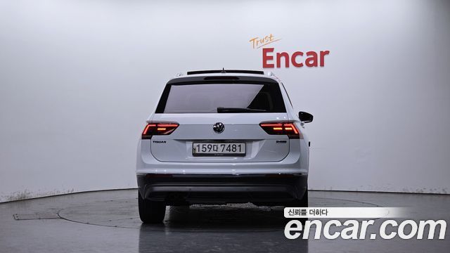 Volkswagen Tiguan 2020 — photo 4