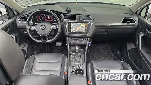 Volkswagen Tiguan 2020 — photo 7