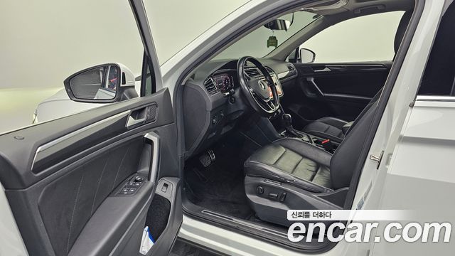 Volkswagen Tiguan 2020 — photo 10