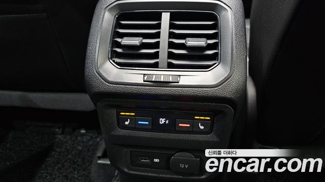 Volkswagen Tiguan 2020 — photo 18