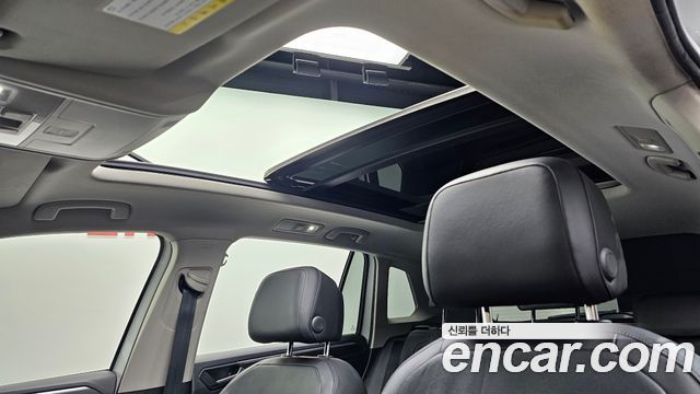 Volkswagen Tiguan 2020 — photo 19
