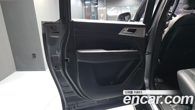 KG Mobility Rexton 2019 — photo 15