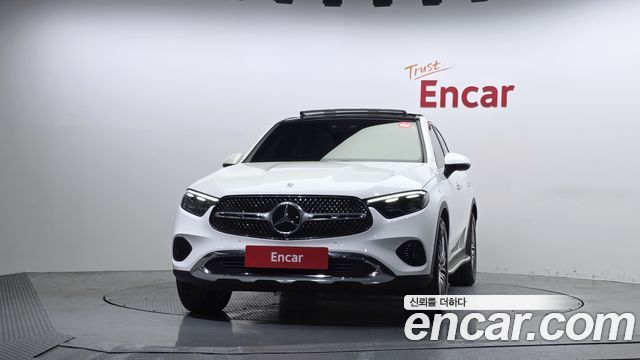 Mercedes-Benz GLC-Class 2025 — photo 3