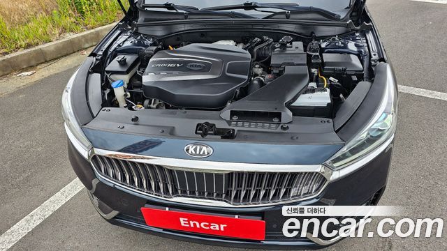 Kia K7 2018 — photo 6