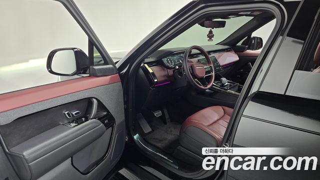 Land Rover Range Rover Sport 2026 — photo 13