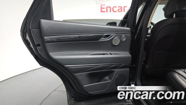 Genesis GV80 2020 — photo 15