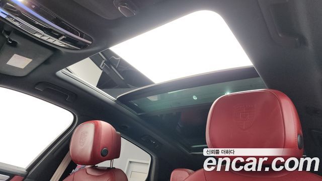 Porsche Cayenne 2023 — photo 22