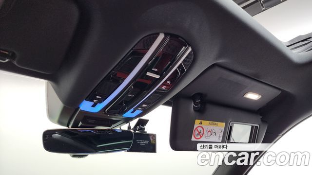 Porsche Cayenne 2023 — photo 26