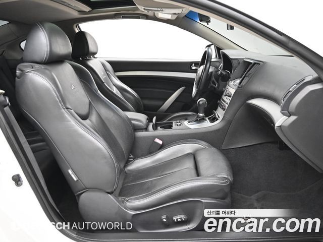 Infiniti G 2009 — photo 10