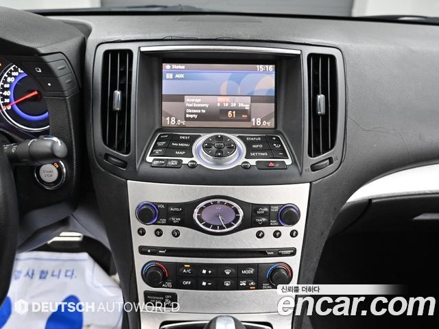 Infiniti G 2009 — photo 14