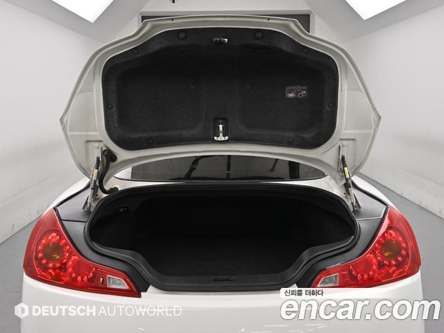 Infiniti G 2009 — photo 19