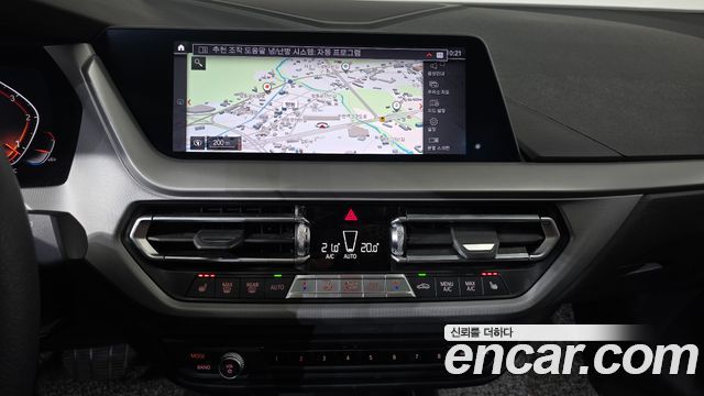 BMW 2-Series 2020 — photo 18