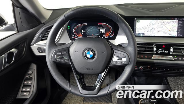 BMW 2-Series 2020 — photo 19